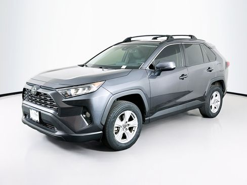 Used 2020 Toyota RAV4 XLE w/ All Weather Liner Package AWD/4WD image 3