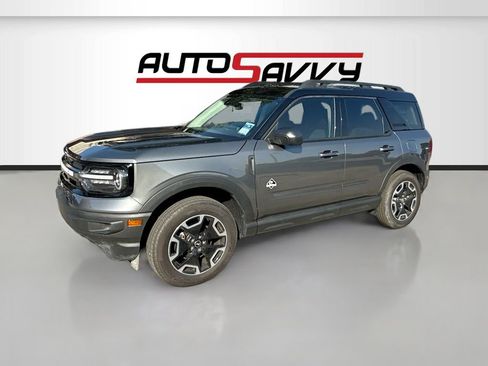 Used 2024 Ford Bronco Sport Outer Banks image 3