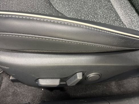 Used 2025 Kia K4 GT-Line image 10