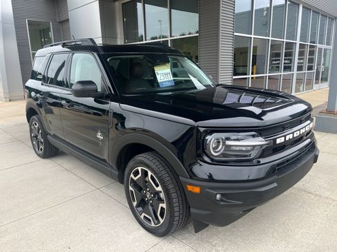 Used 2021 Ford Bronco Sport Outer Banks AWD/4WD image 8