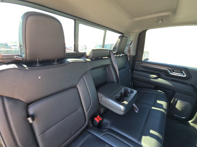 Used 2024 GMC Sierra 3500 Denali w/ Denali Reserve Package AWD/4WD image 16
