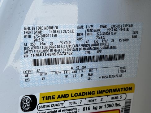 New 2025 Ford Expedition Active image 22