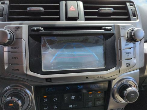 Used 2014 Toyota 4Runner Limited AWD/4WD image 21