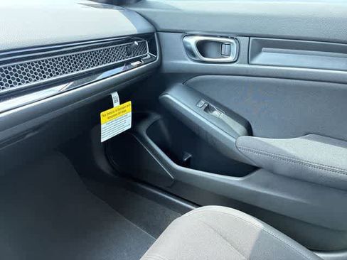 Used 2026 Honda Civic Sport image 31