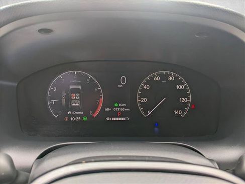 Used 2024 Honda HR-V EX-L image 11