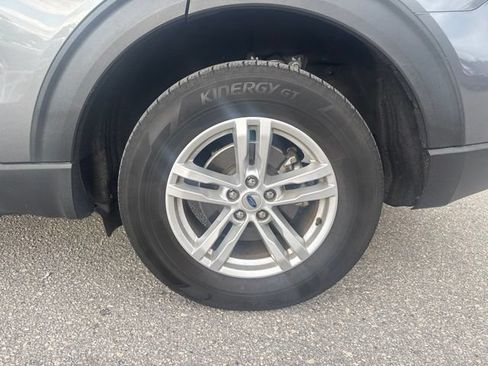 Certified 2023 Ford Explorer XLT AWD/4WD image 15
