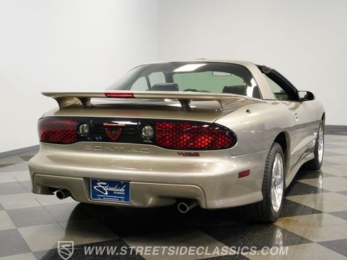 Used 2001 Pontiac Firebird Trans Am RWD image 12