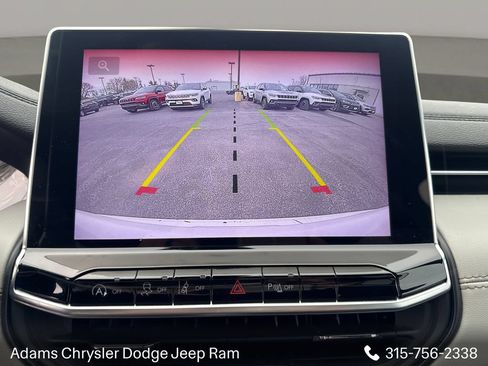 Used 2025 Jeep Compass Limited AWD/4WD image 21