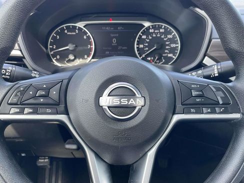 Used 2024 Nissan Altima 2.5 SV image 21