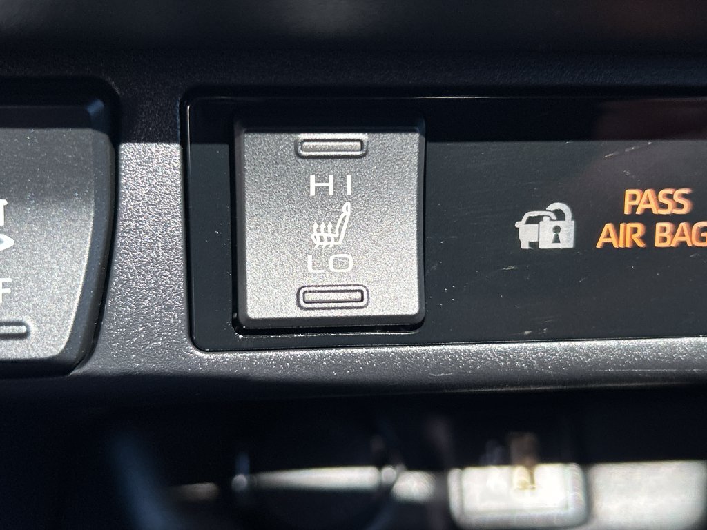 Certified 2024 Toyota RAV4 XLE w/ Convenience Package AWD/4WD image 31