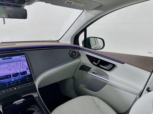 Certified 2023 Mercedes-Benz EQE 350+ 4MATIC SUV image 26
