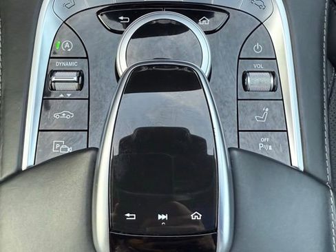 Used 2019 Mercedes-Benz Maybach S 560 4MATIC image 50