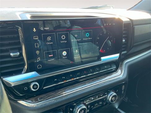 Used 2024 GMC Sierra 1500 Elevation w/ Elevation Premium Package image 9