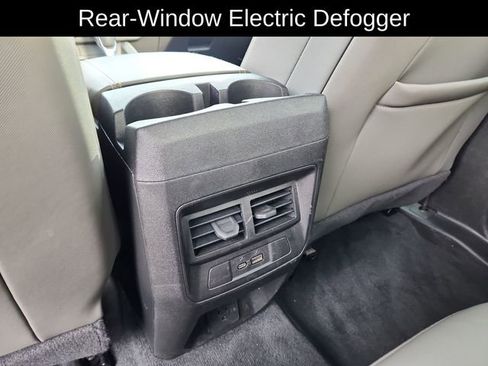 Used 2024 Chevrolet Colorado ZR2 w/ Technology Package image 26