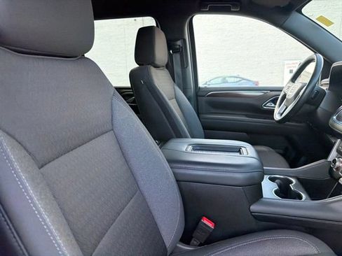 Used 2024 GMC Yukon SLE w/ Max Trailering Package AWD/4WD image 28