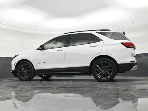 Used 2024 Chevrolet Equinox RS FWD image 21