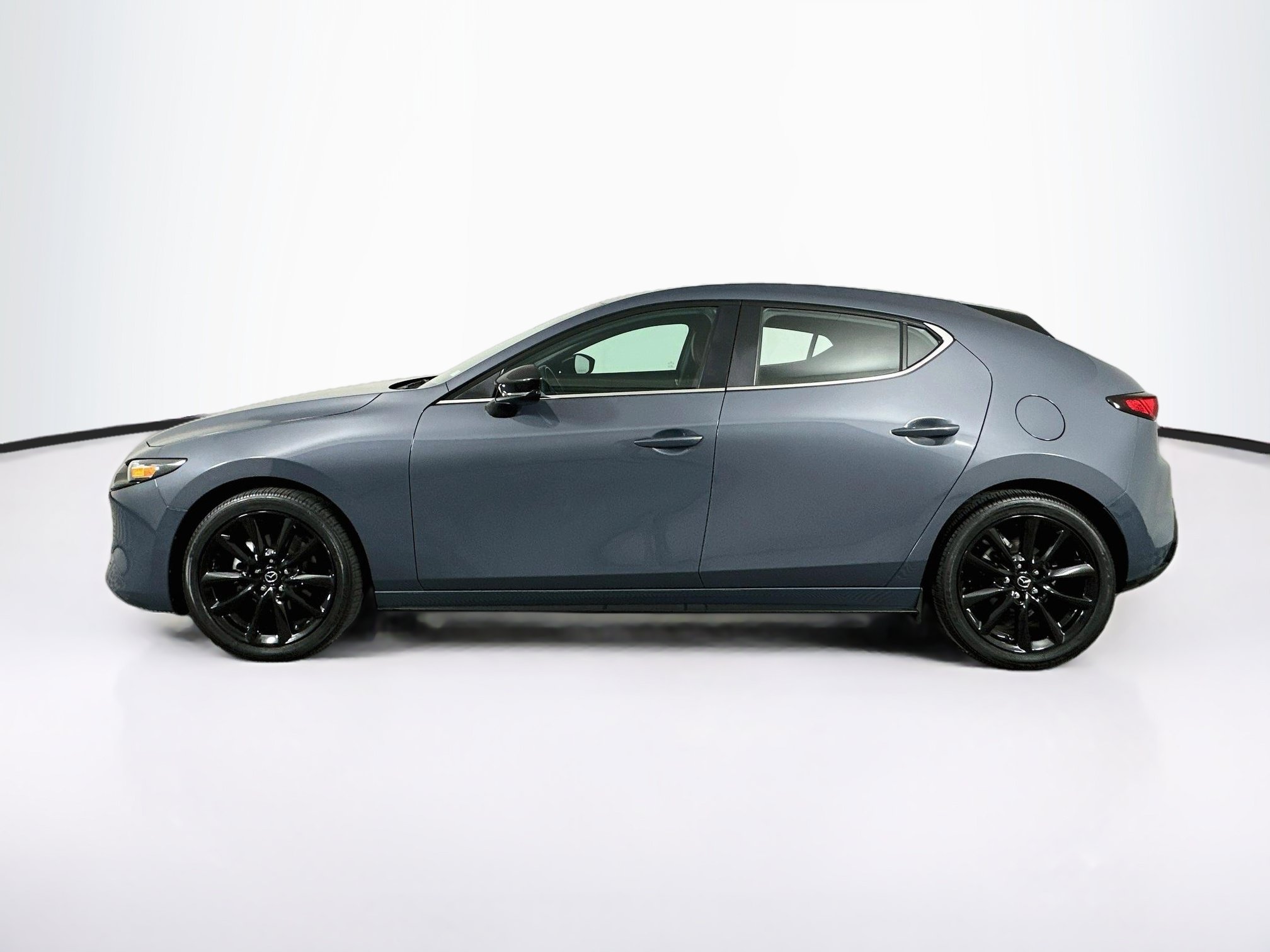 Used 2026 MAZDA MAZDA3 Carbon AWD/4WD image 4