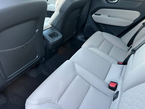 New 2026 Volvo XC60 B5 Plus w/ Climate Package AWD/4WD image 4