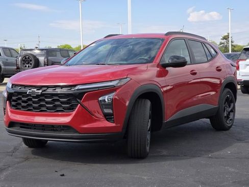 New 2026 Chevrolet Trax LT FWD image 16