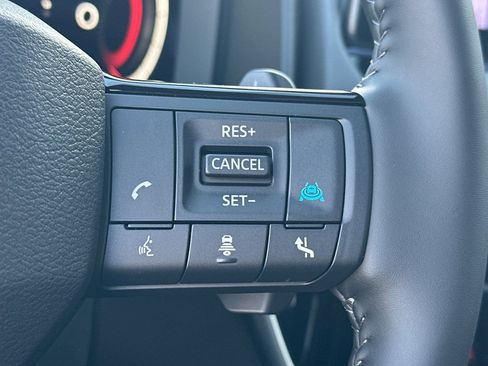 New 2026 Nissan Rogue Platinum w/ Tech Package AWD/4WD image 30