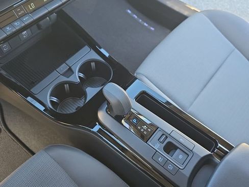 New 2026 Toyota Prius LE image 25