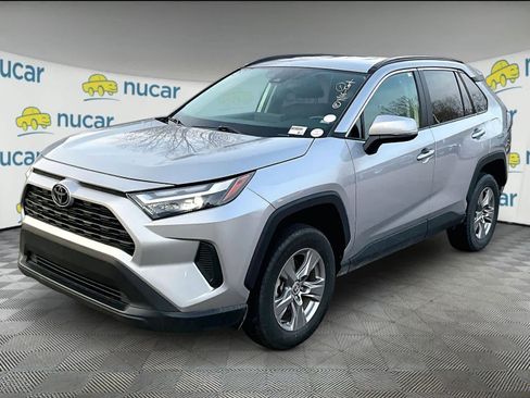 Used 2024 Toyota RAV4 XLE image 2