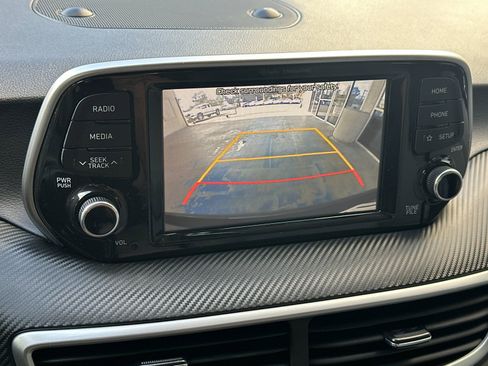 Used 2020 Hyundai Tucson Value w/ Cargo Package image 17