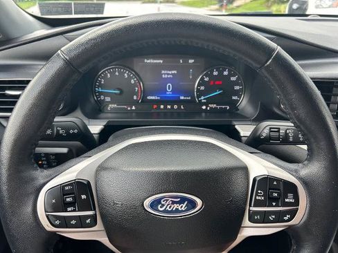Certified 2023 Ford Explorer XLT w/ Equipment Group 202A AWD/4WD image 26