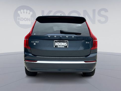 Certified 2023 Volvo XC90 B6 Ultimate w/ Protection Package Premier AWD/4WD image 5