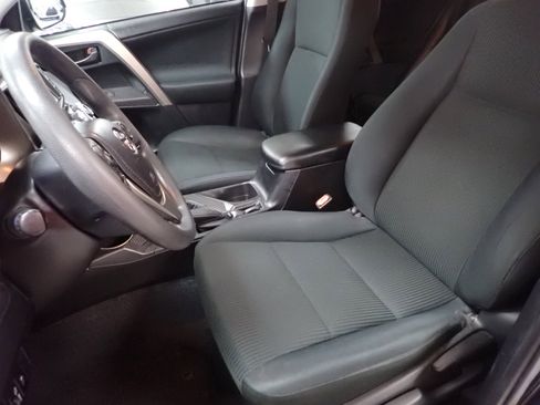 Used 2014 Toyota RAV4 LE image 13