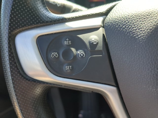 Used 2024 GMC Terrain SLE AWD/4WD image 29