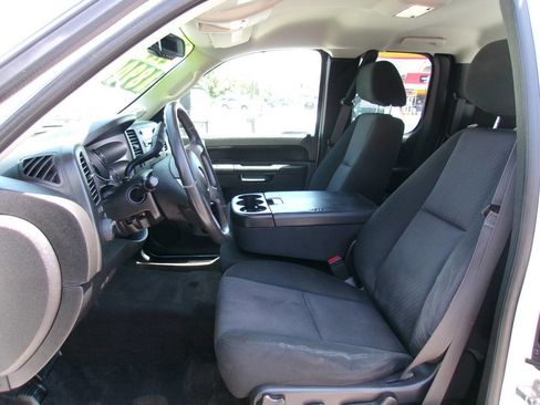 Used 2013 Chevrolet Silverado 2500 LT w/ Convenience Package AWD/4WD image 15