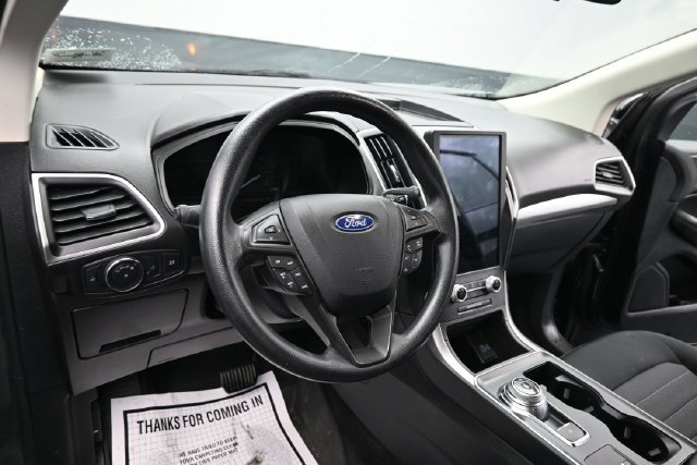 Used 2022 Ford Edge SE w/ Black Appearance Package AWD/4WD image 12