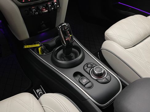 Used 2024 MINI Cooper Countryman S w/ Signature Upholstery Package FWD image 30