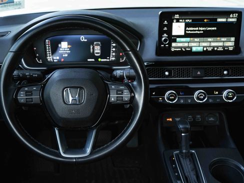 Used 2023 Honda Civic Touring image 19