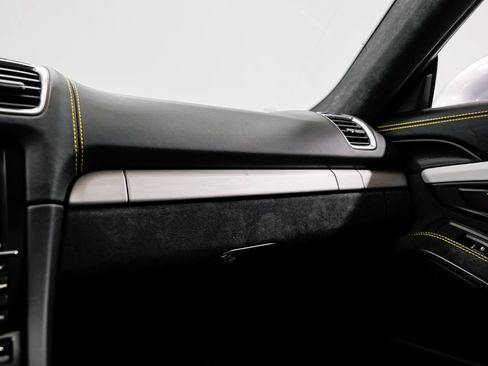 Used 2016 Porsche Cayman GT4 RWD image 16