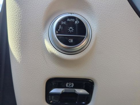 Certified 2023 Mercedes-Benz C 300 Sedan image 32