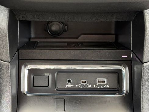 Used 2023 Subaru Ascent Onyx Edition AWD/4WD image 22