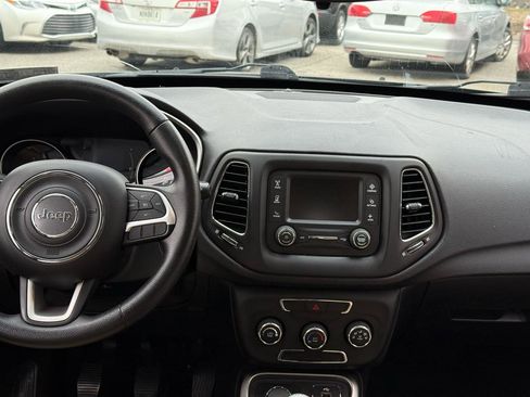 Used 2018 Jeep Compass Sport image 11