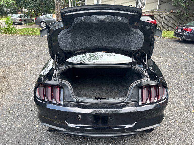 Used 2019 Ford Mustang Premium RWD image 27