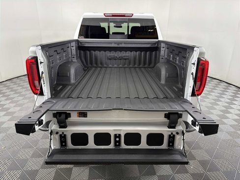 New 2026 GMC Sierra 1500 SLT w/ SLT Premium Plus Package AWD/4WD image 16