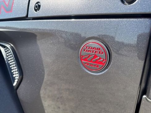 Used 2024 Jeep Wrangler Unlimited Rubicon image 10