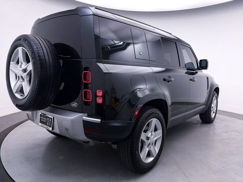 Used 2020 Land Rover Defender 110 S image 16