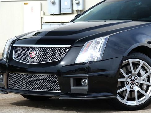 Used 2009 Cadillac CTS V RWD image 22