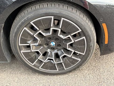 Used 2025 BMW i4 eDrive40 w/ M Sport Package RWD image 4