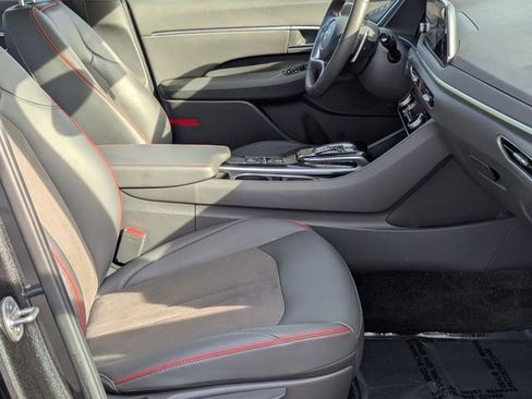 Used 2023 Hyundai Sonata SEL Plus w/ Cargo Package image 26
