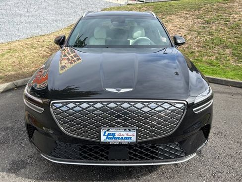 Certified 2025 Genesis Electrified GV70 w/ Prestige Package AWD/4WD image 2