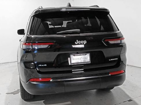 Used 2025 Jeep Grand Cherokee L Laredo AWD/4WD image 5