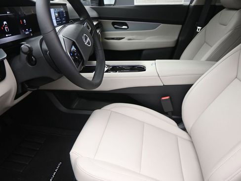 New 2025 Nissan Murano SL image 14