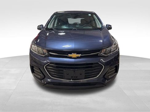 Used 2018 Chevrolet Trax LS image 9